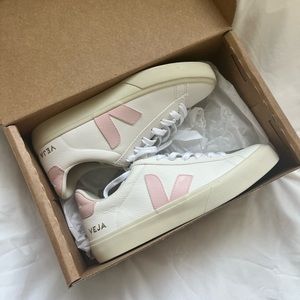 Veja pink campo sneakers BRAND NEW
